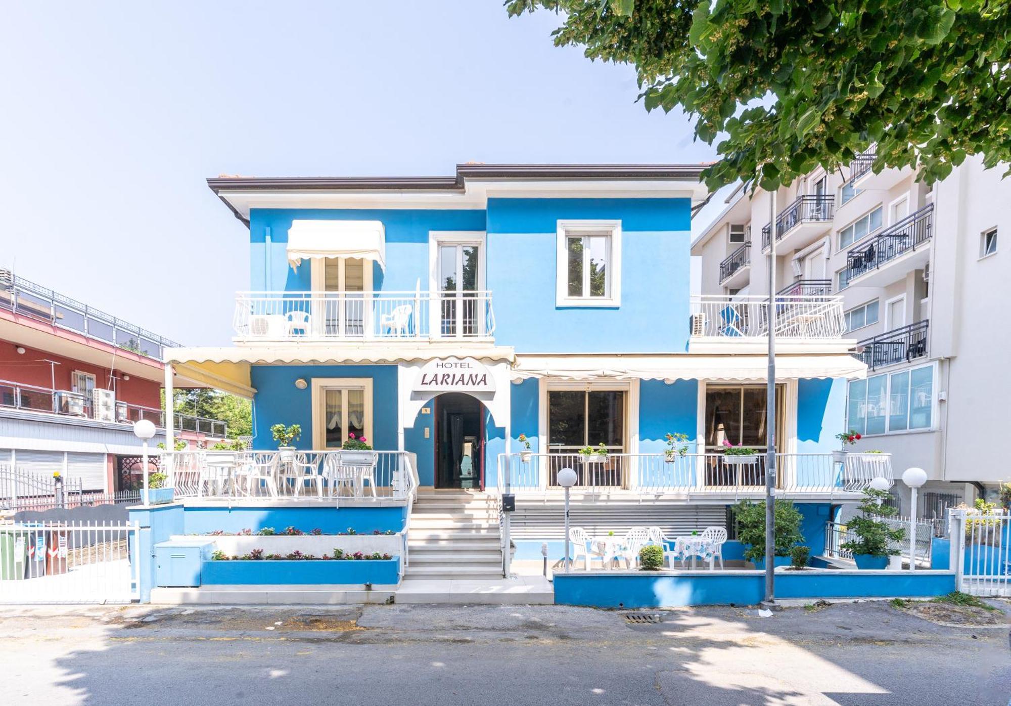 Hotel Lariana Rivazzurra Di Rimini Esterno foto